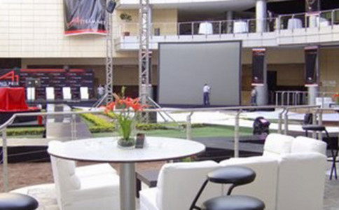 皇马延续西,甲主场对莱,加内斯五连,香港马会,赛程安排,赛果查询,马匹资料,赛事资讯