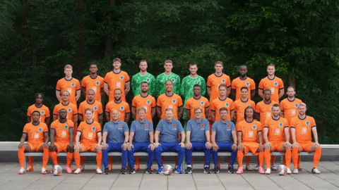 央视网深度解析“减一录取”金牌盛宴背后的奇观